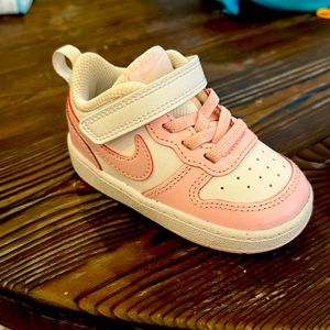 Pink Court Borough Low 2 SE